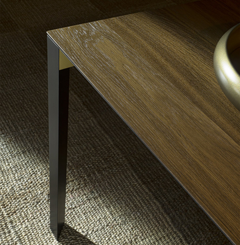 Фото 2 - Обеденный стол Half a Square коричневый 