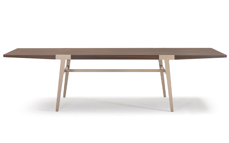Фото 1 - Обеденный стол Domus деревянный 
