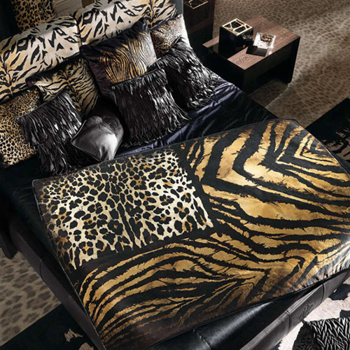 Фото 2 - Кровать Morne черная с принтом Wild Tiger 